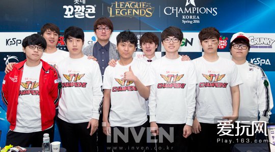 容在搜索引 容在搜索引