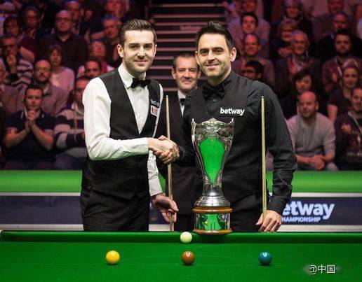 缺兵少将的 缺兵少将的