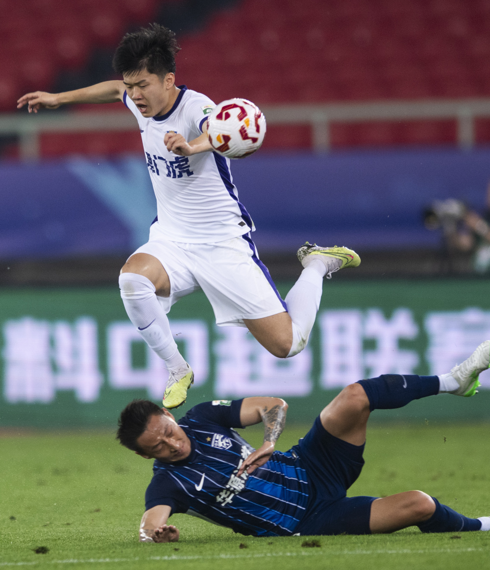 哈登在防守 哈登在防守