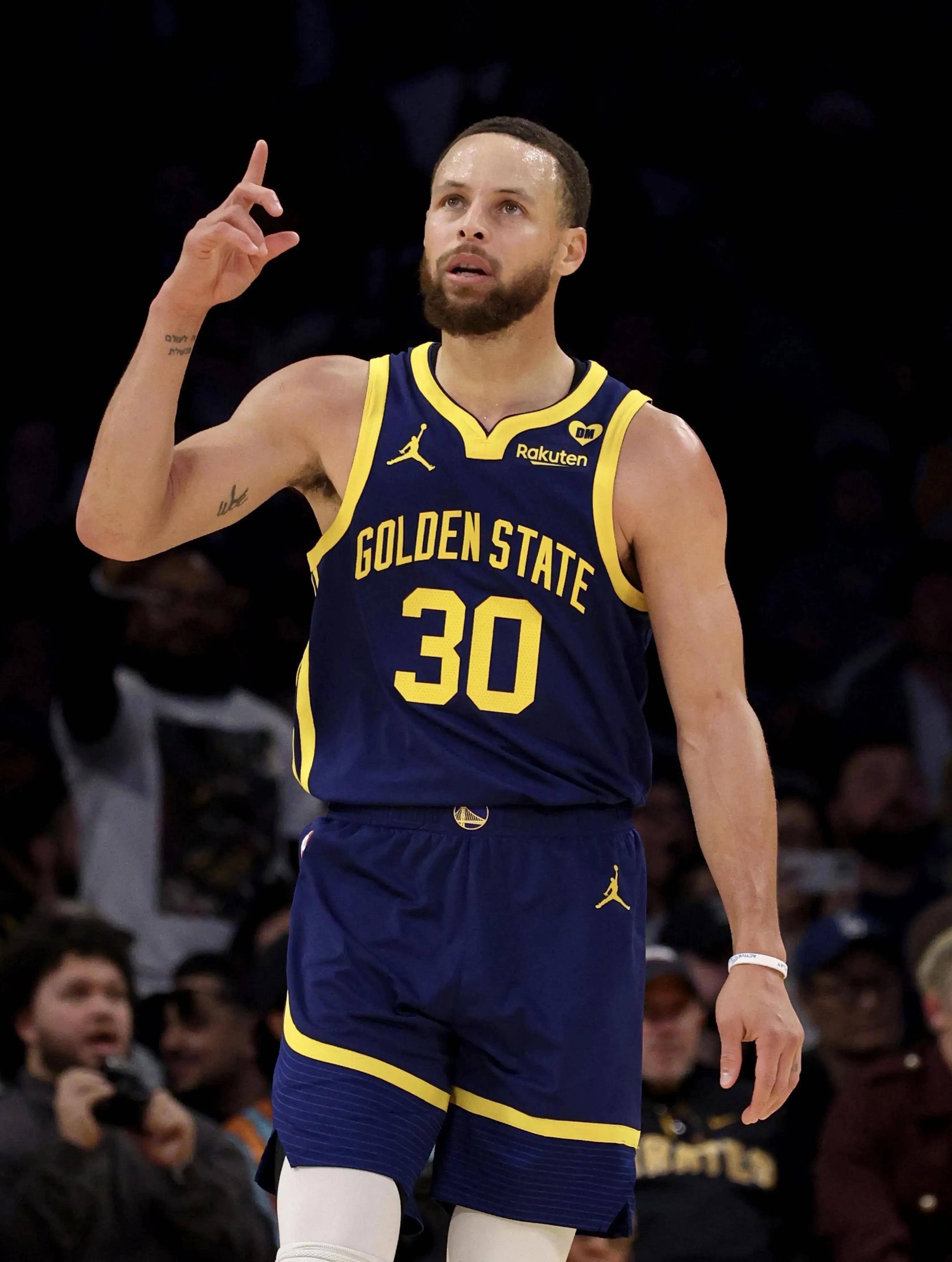 破撕开防线 破撕开防线