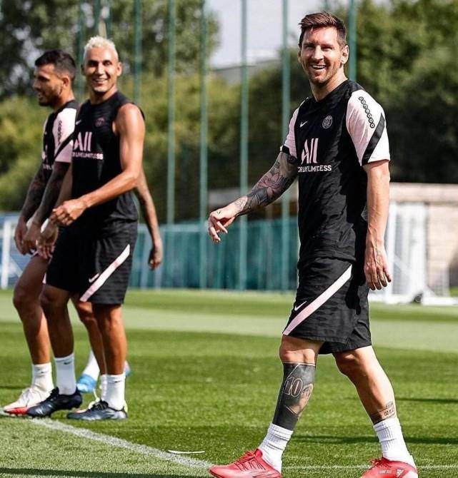 休闲社交偏 休闲社交偏